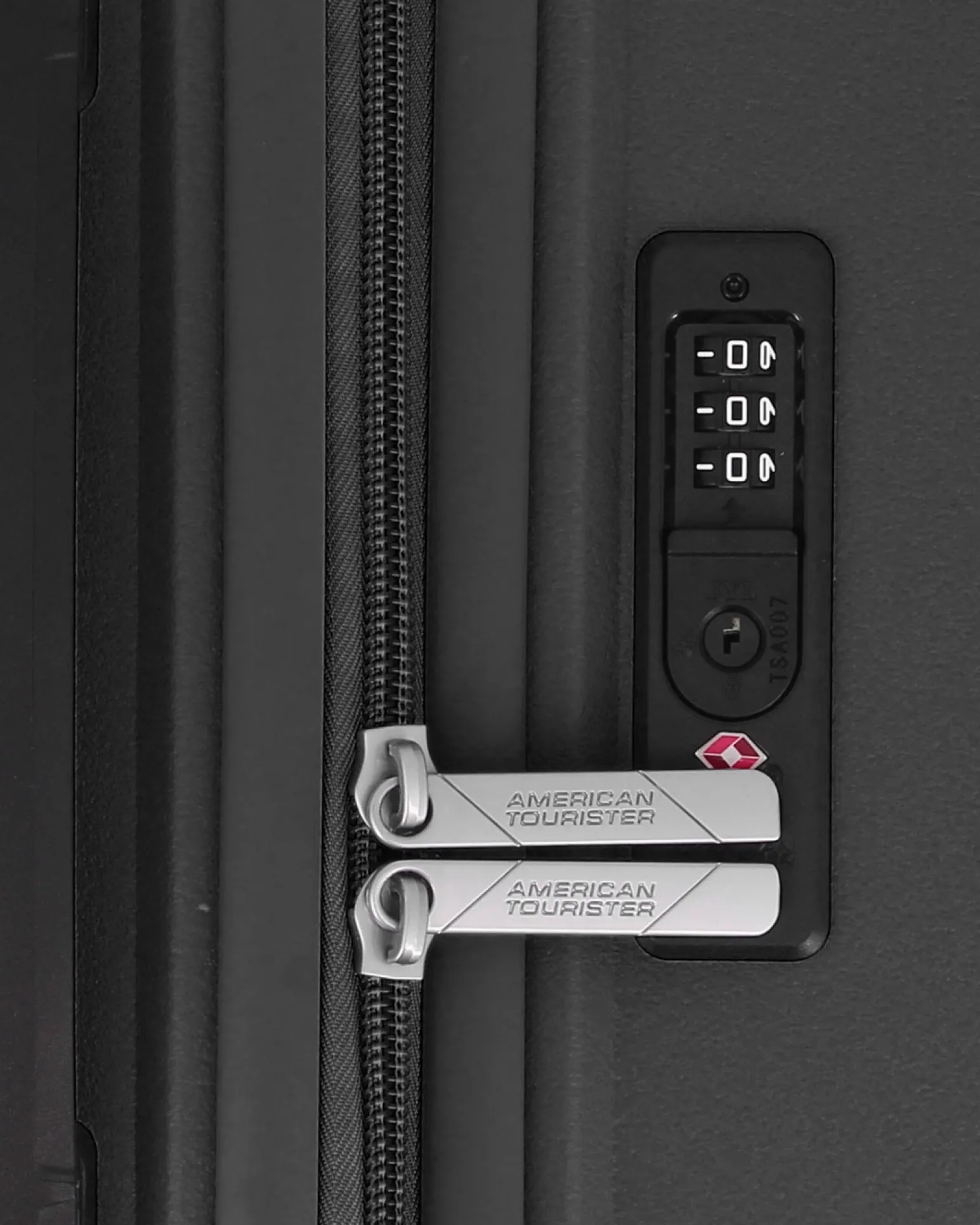 AMERICAN TOURISTER - TROLLEY NERO 4 RUOTE IN ABS CON COMBINAZIONE TSA