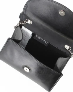 ANNES NICOLE - Pochette nera un manico con patta in vernice e dettaglio catenina, MADE IN ITALY