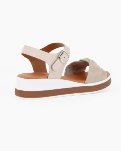 BACHATA - Sandalo beige con sottopiede in VERA PELLE e fasce incrociate a nodo - MADE IN ITALY