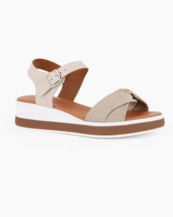 BACHATA - Sandalo beige con sottopiede in VERA PELLE e fasce incrociate a nodo - MADE IN ITALY