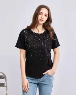 BACHATA - Tshirt manica corta nera con strass