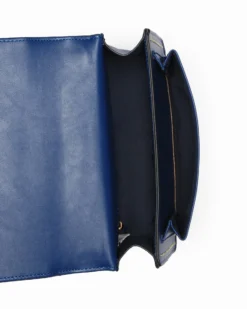 CORTINA POLO STYLE - Tracolla blu con patta e tasca frontale, dettaglio rivetti