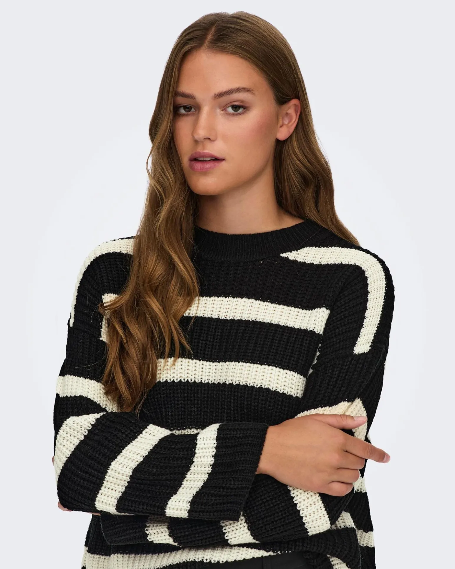 JACQUELINE - MAGLIA PULLOVER A RIGHE NERO E BIANCO