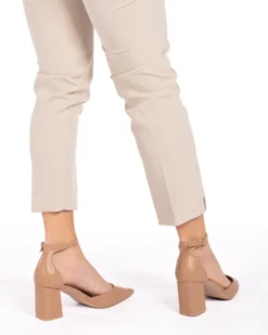 MISS GLOBO - Décolleté beige con sottopiede in memory foam e cinturino alla caviglia, tacco 7CM