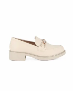 MISS GLOBO - Mocassino beige con morsetto di strass