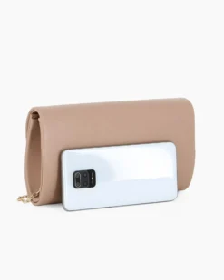 MISS GLOBO - Pochette beige con patta e dettaglio in metallo oro