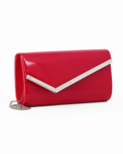 MISS GLOBO - Pochette rossa effetto vernice con patta obliqua e finitura in metallo