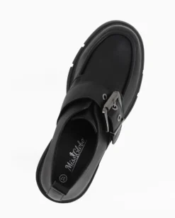 MISS GLOBO - Scarpa nera con suola track e cinturino con fibbia frontale, tacco 5,5CM