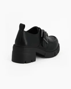 MISS GLOBO - Scarpa nera con suola track e cinturino con fibbia frontale, tacco 5,5CM