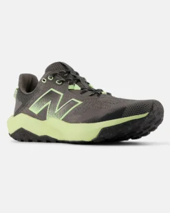 NEW BALANCE - SCARPA DA RUNNING TRAIL NITREL V6 GRIGIA CON DETTAGLI VERDE FLUO DA UOMO, MNTR2MD