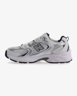 NEW BALANCE - SNEAKERS LIFESTYLE BIANCHE CON DETTAGLI NERI E GRIGI, U530KLB