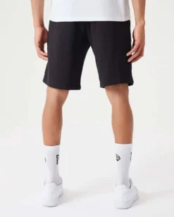 NEW ERA - Pantalone corto oversize fit da uomo nero con logo Chicago Bulls