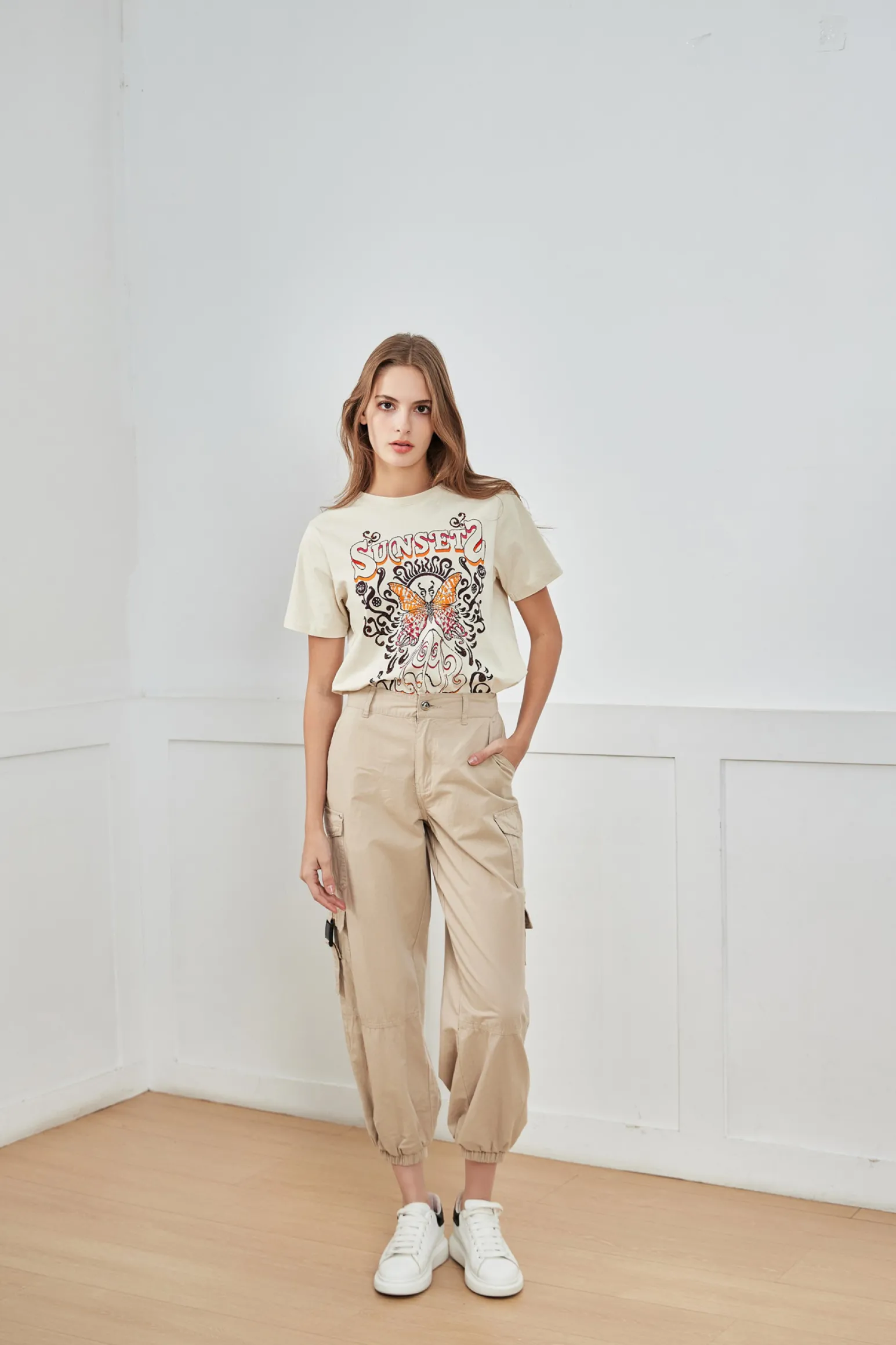 PANTALONE CARGO CON MOLLA