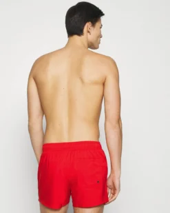 PUMA - Costume da bagno pantaloncino corto rosso con logo bianco