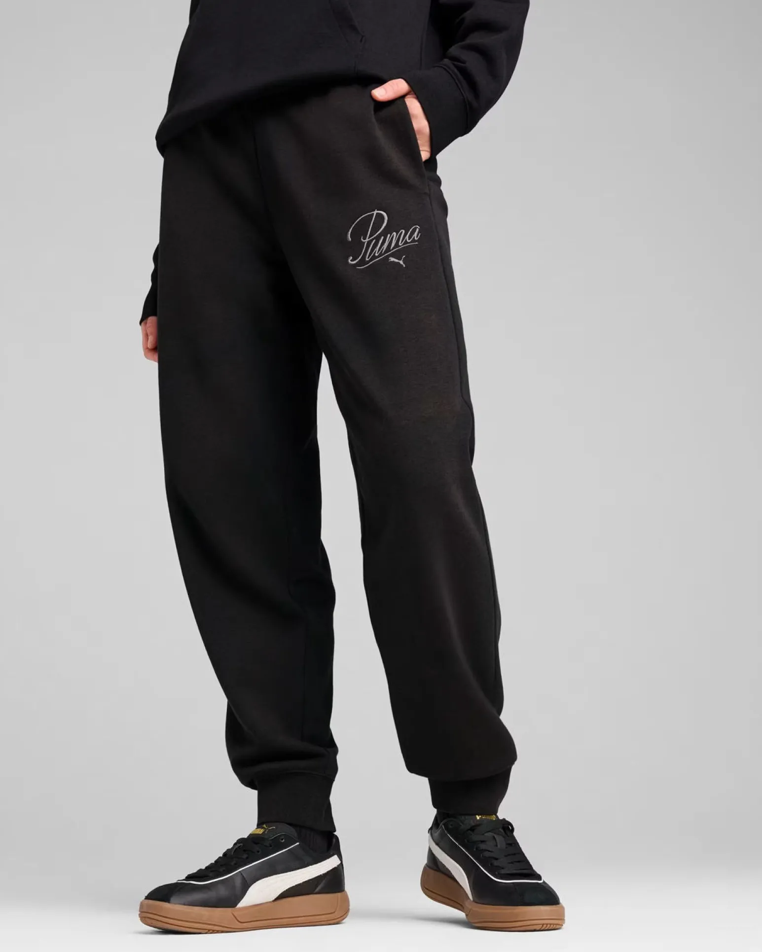 PUMA - PANTALONE SCRIPT COMFORT NERO DA DONNA 684985-01