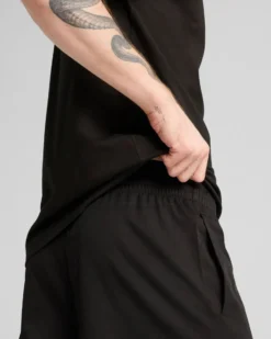 PUMA - SHORT NERO ESS WOVEN 5