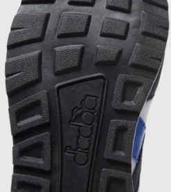 PUMA - Sneakers bianca e blu con dettagli rossi, numerata 36/39 - N 92 GS