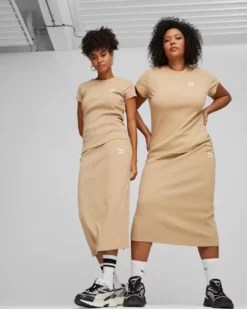 PUMA - T-SHIRT DA DONNA CLASSICS RIBBED SLIM TEE BEIGE - 624264-83