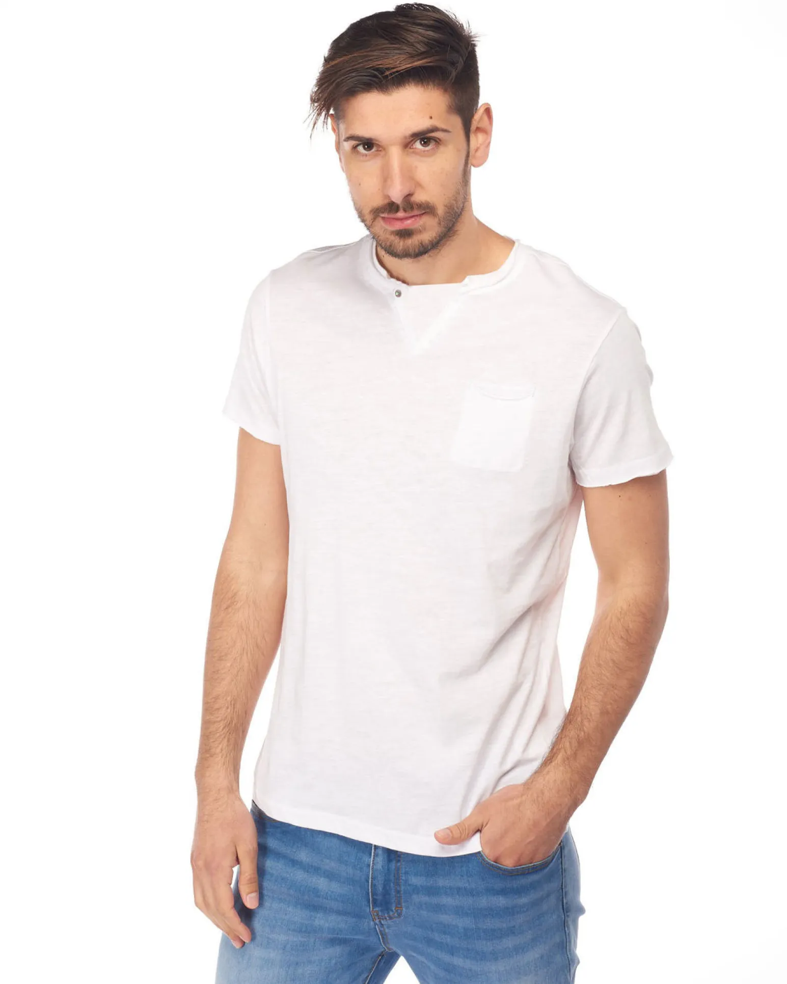 TSHIRT MANICA CORTA SCOLLO V