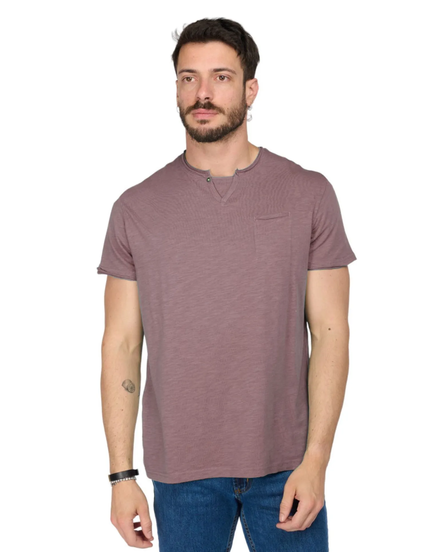 TSHIRT MANICA CORTA SCOLLO V