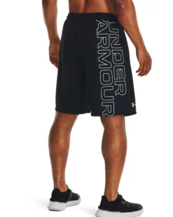 UNDER ARMOUR - Pantaloni corti da allenamento uomo neri con logo bianco